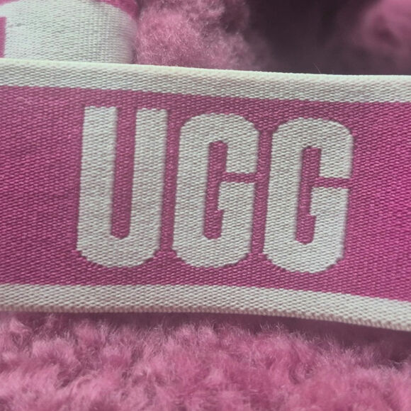 UGG "Fluff Yeah" Fuchsia Pink Womens Slides/Slippers Size 9 - Picture 10 of 12